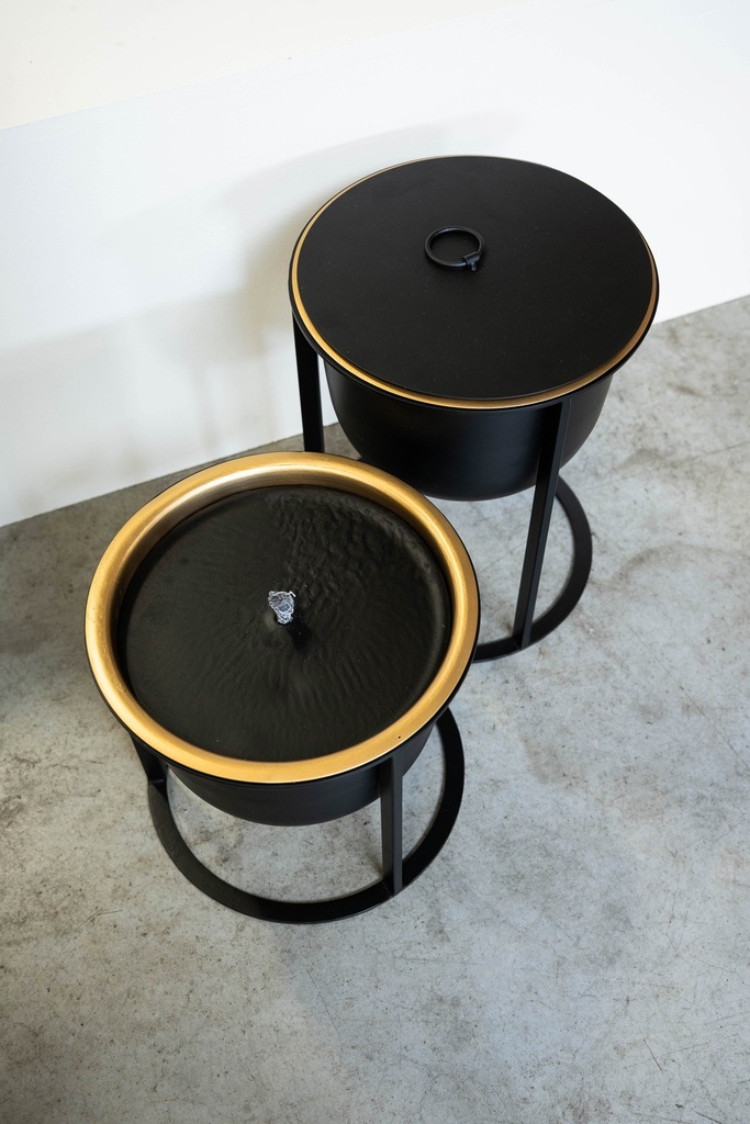 Outdoor candle pot with lid black/gold inside on stand small - Ø31,5 x 31,5 cm - p 1