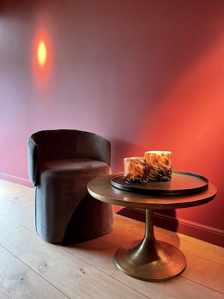 Side table on foot low - aluminium - brass finish - Ø 60x37cm - p1/1