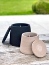 Grey terracotta scented (Lavender / Rosemary / Pine) outdoor candle - Conical with cover in Black Giftbox - Ø 16x15cm - 1 ext. cot. - p /4