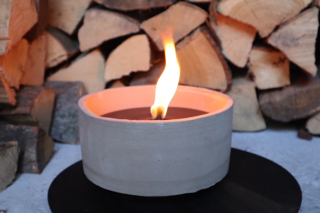 Round grey concrete/white terracotta pot - Ø 18 x 10cm - 1 - ext. cot. - p/8